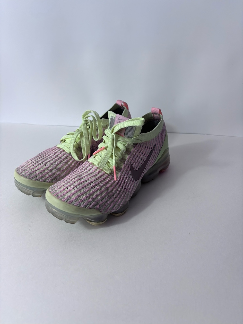 Nike Air Vapormax Flyknit 3 Barely Volt Pink Tint AJ6910-700 Women’s Size 8.5